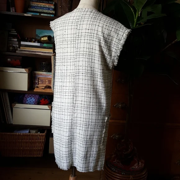 Zara Tweed Asymmetric Ruffle Dress V Neck Pockets - Picture 7 of 9